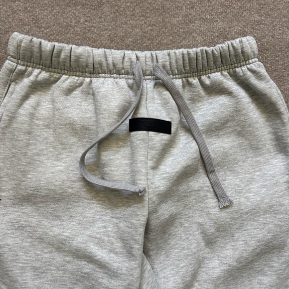 NEW Set Essentials Hoodie and Sweatpants Grey Size L - Picture 8 of 8